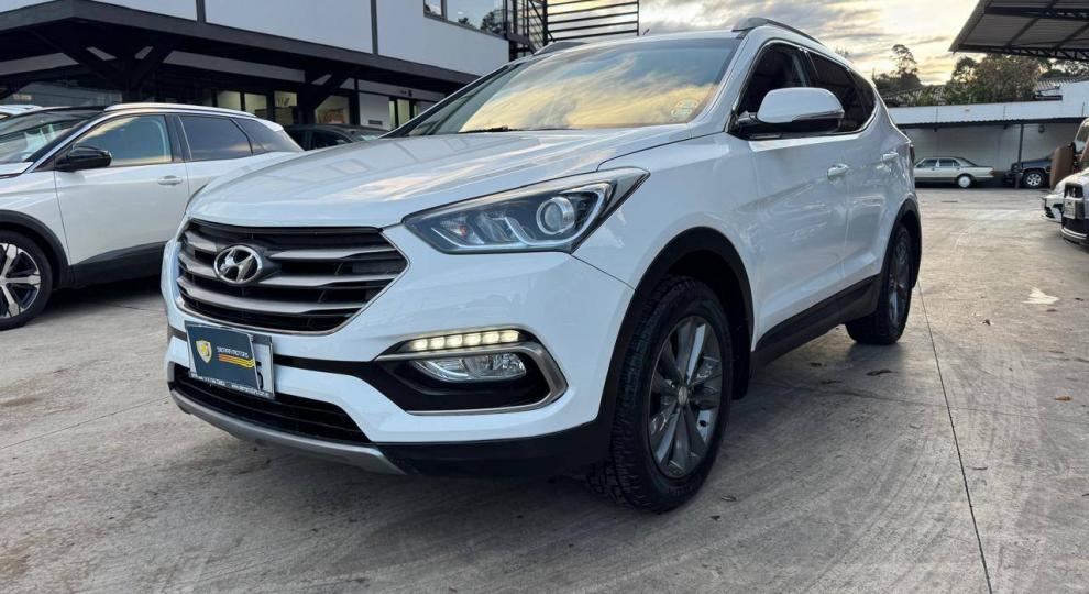 Hyundai Santa Fe 4x2 2018 Cuenca