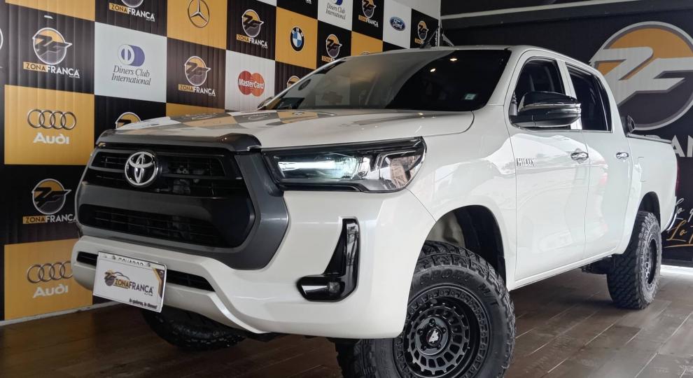 Toyota NEW HILUX 2.7 2023 Quito