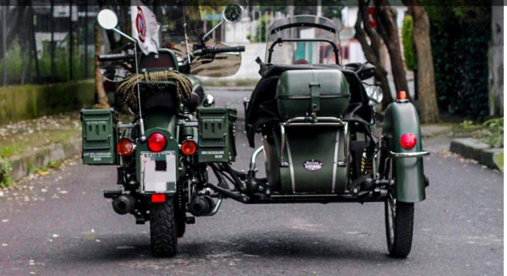 Royal Enfield Clásica V1 2017 Quito