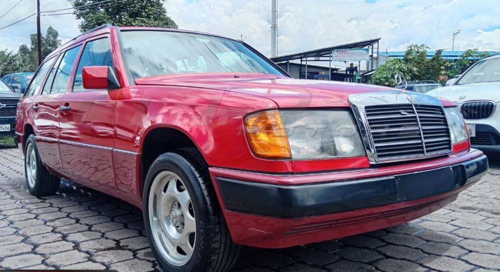 Mercedes Benz 230 TE 1993 Quito