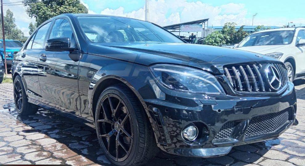 Mercedes Benz C180 CGI 2011 Quito