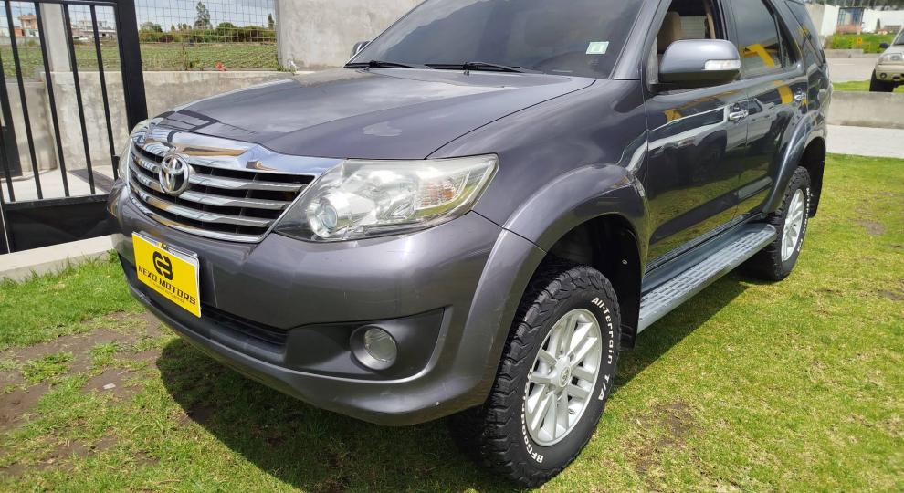 Toyota Fortuner 2.7 2015 Atuntaqui