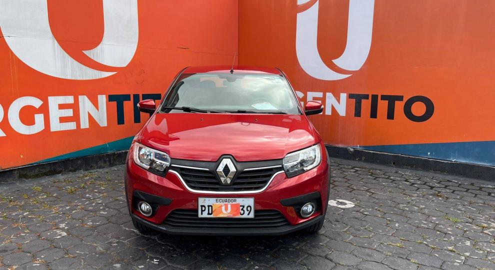 Renault LOGAN CROSS INTENS 2022 Quito