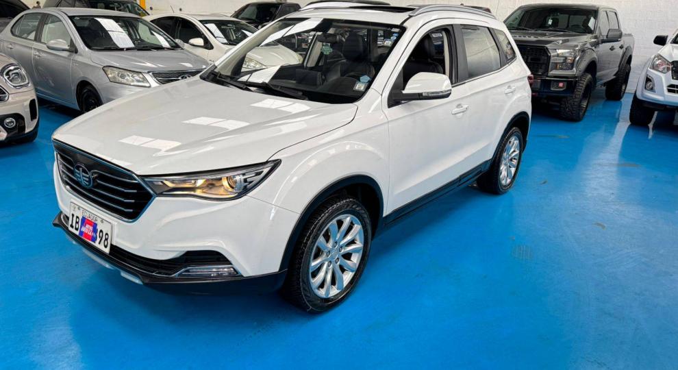 Faw X40 LUXURY MT 1.6 2021 Quito
