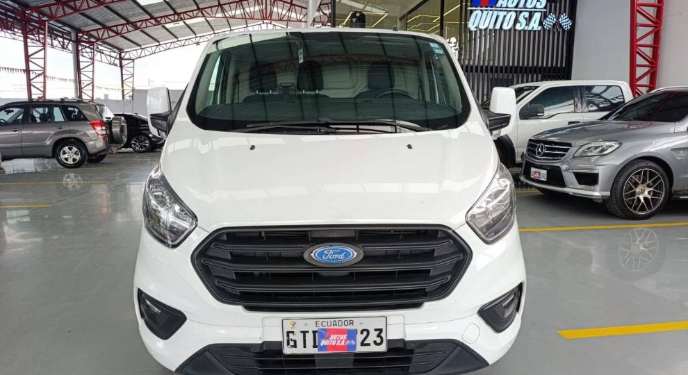 Ford Transit custom tren 2019 Quito