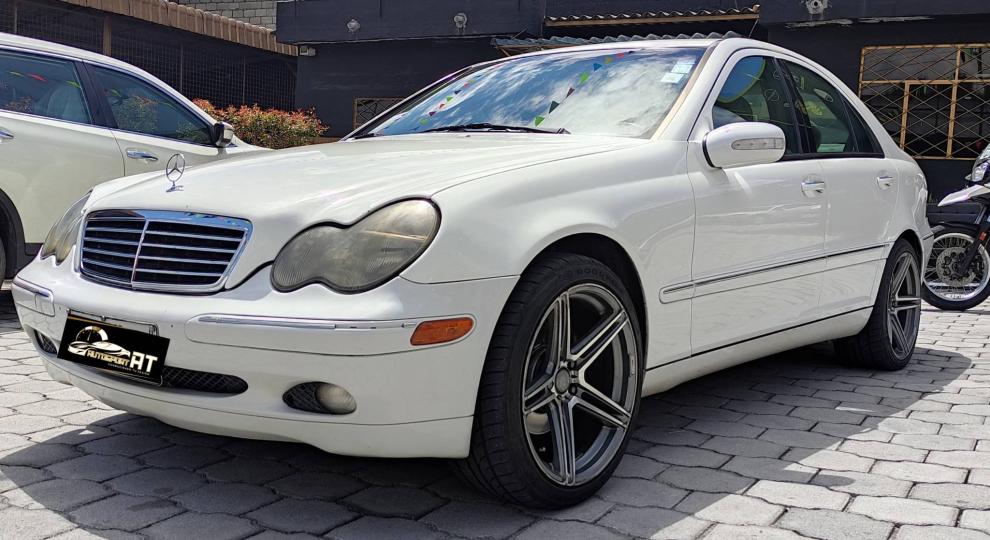 Mercedes Benz C200 K 2002 Quito