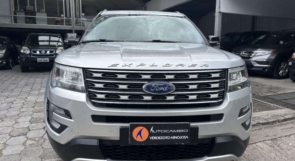 Ford Explorer XLT 2017 Quito