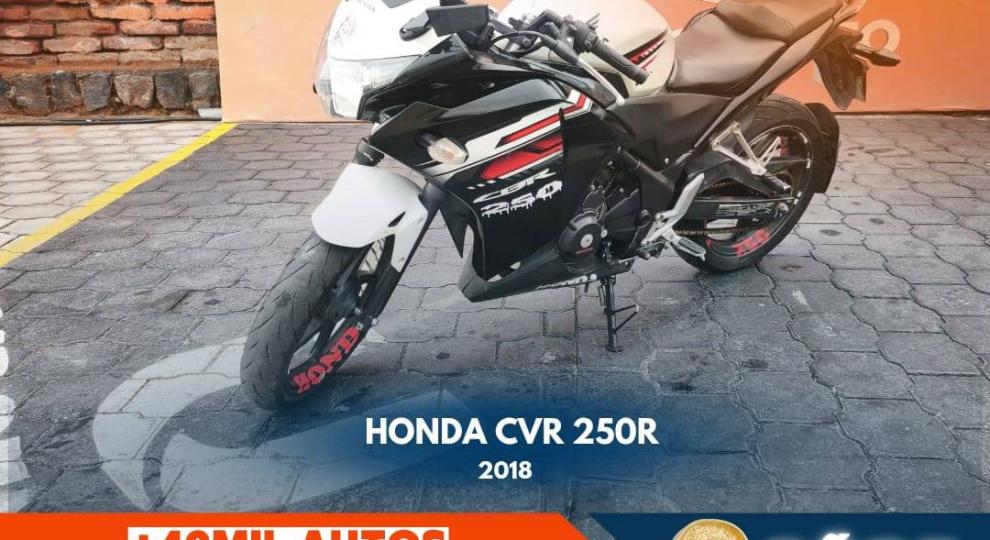 Honda CBR-250R 2018 Quito