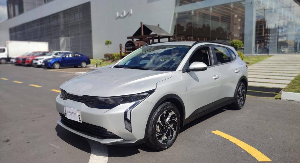 Kia K3 CROSS 2025 Quito