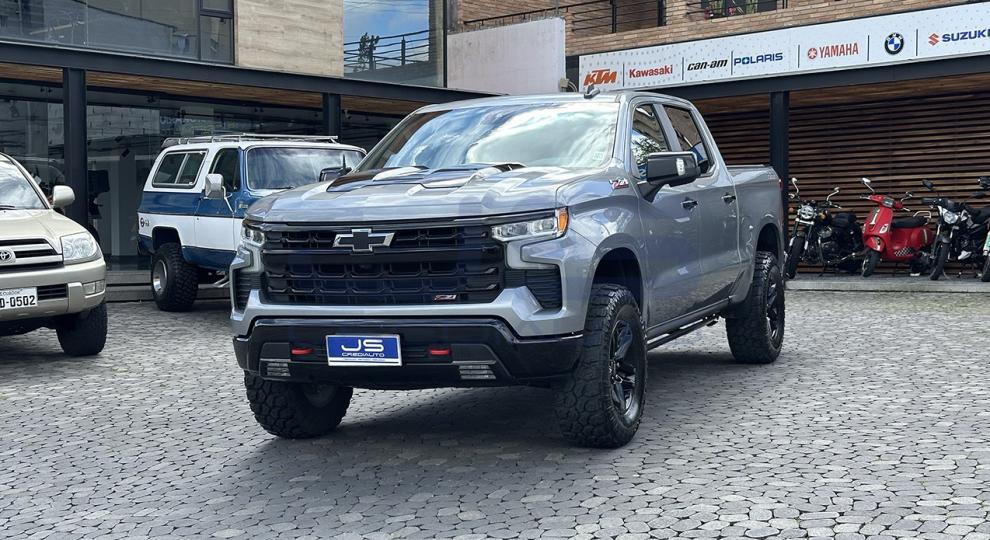 Chevrolet Silverado Trailboss Z71 AC 2023 Cuenca