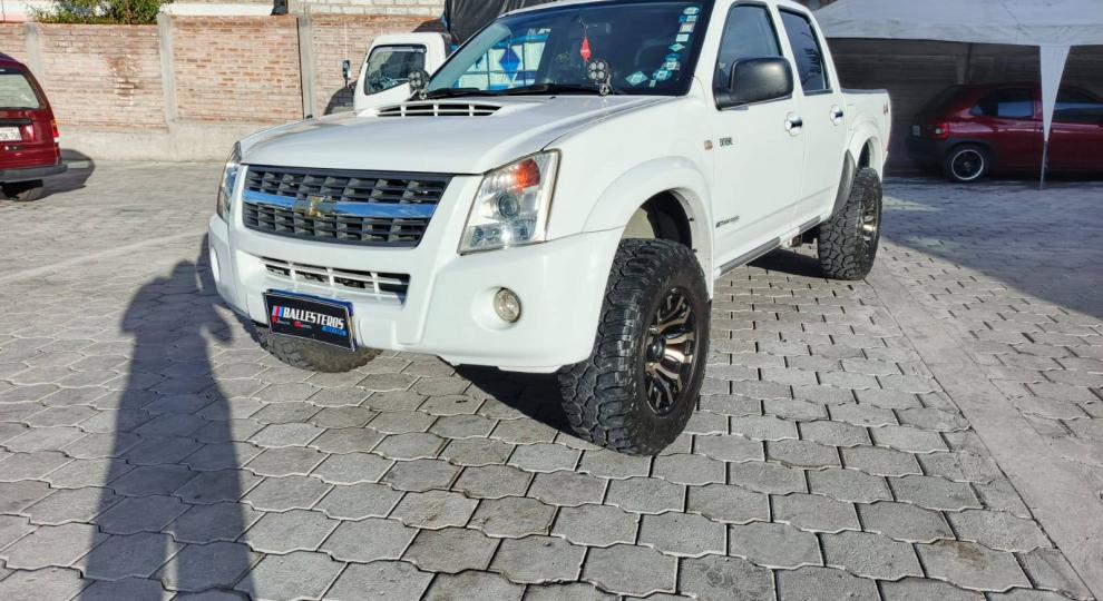 Chevrolet D-MAX CRDI AC 3.0 CD 4X4 TM DIESEL 2013 Ambato