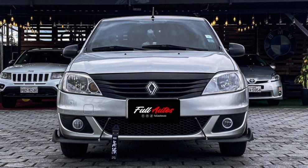 Renault Logan 2015 Quito