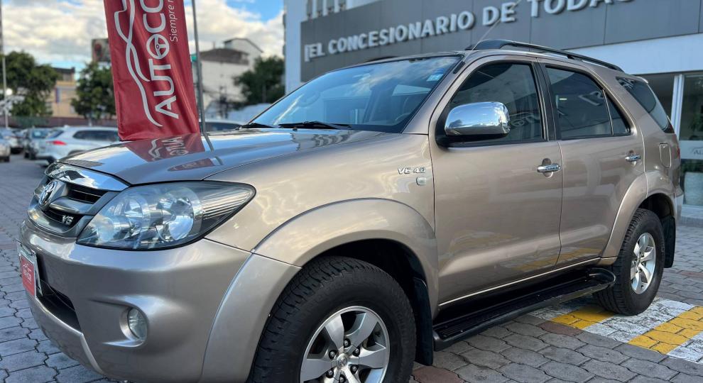 Toyota Fortuner 4.0 2008 Quito