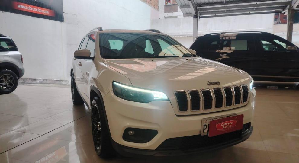Jeep CHEROKEE LONGITUDE 2019 Quito