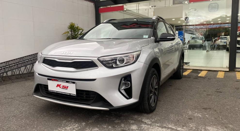 Kia Stonic LX 2023 Cuenca