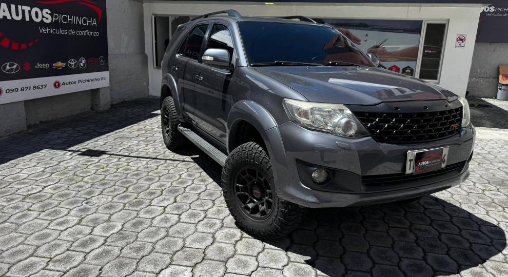 Toyota Fortuner 4.0 2015 Quito
