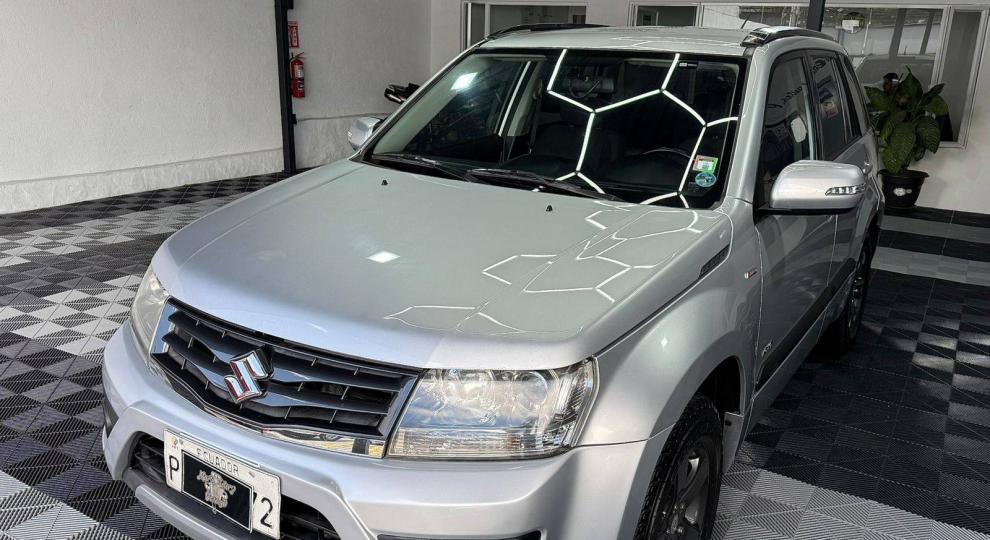 Suzuki Grand Vitara SZ 2.4 2019 Quito