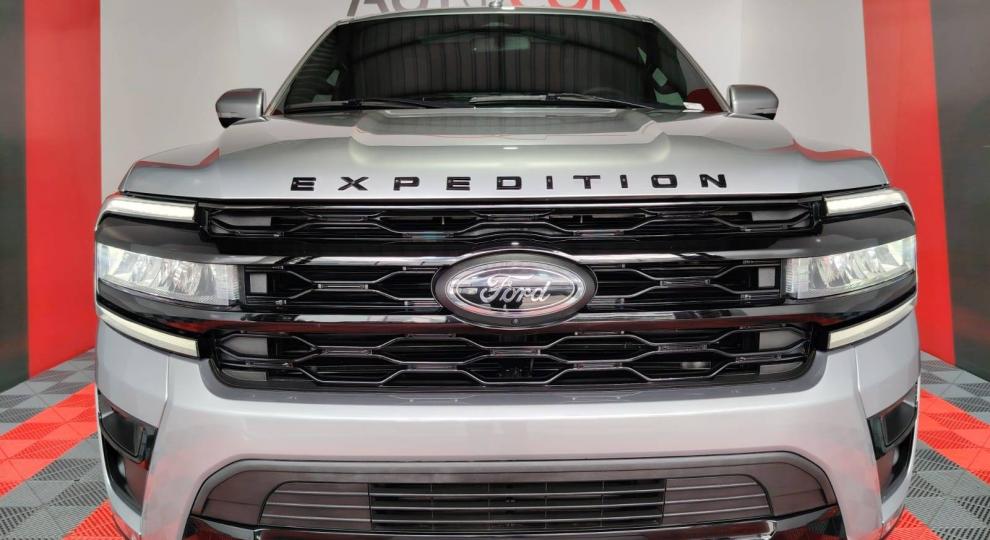 Ford Expedition Limited 2024 Quito