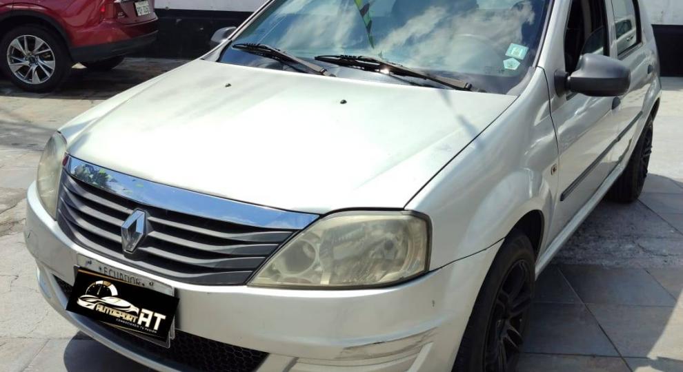 Renault Logan 2013 Quito