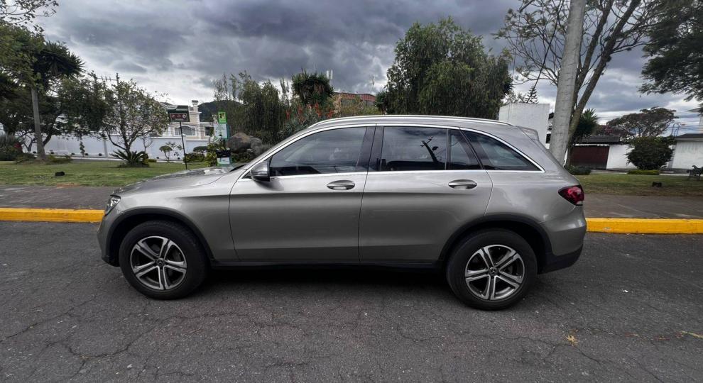 Mercedes Benz GLC 200 2020 Quito