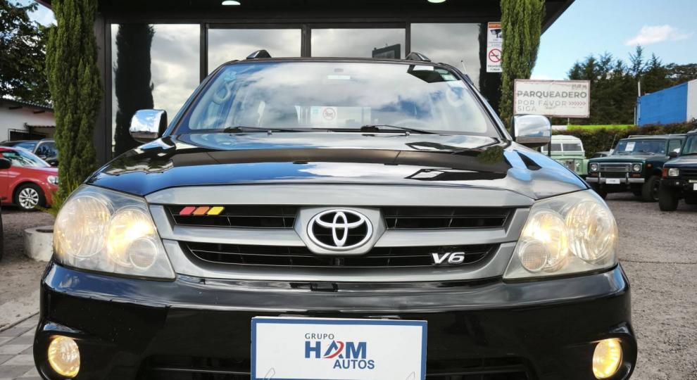 Toyota Fortuner 4.0 2008 Quito