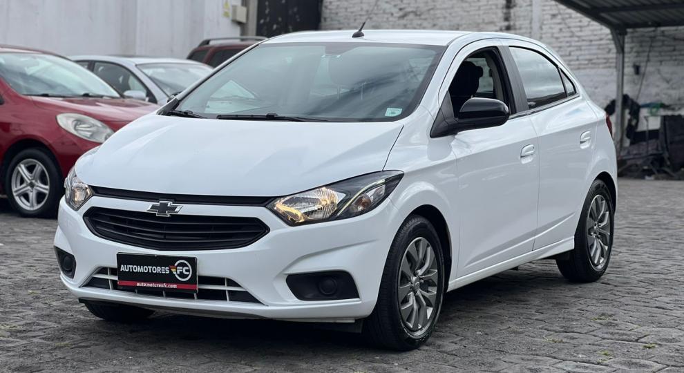 Chevrolet JOY BLACK 2023 Ambato