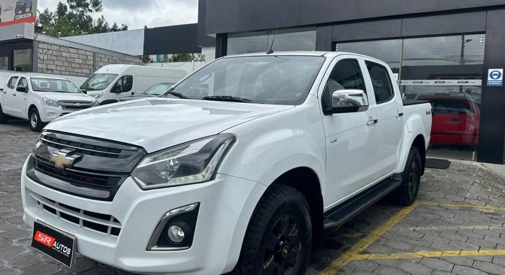 Chevrolet D-MAX CRDI FULL AC 2.5 CD 4X4 TM DIESEL 2022 Ambato