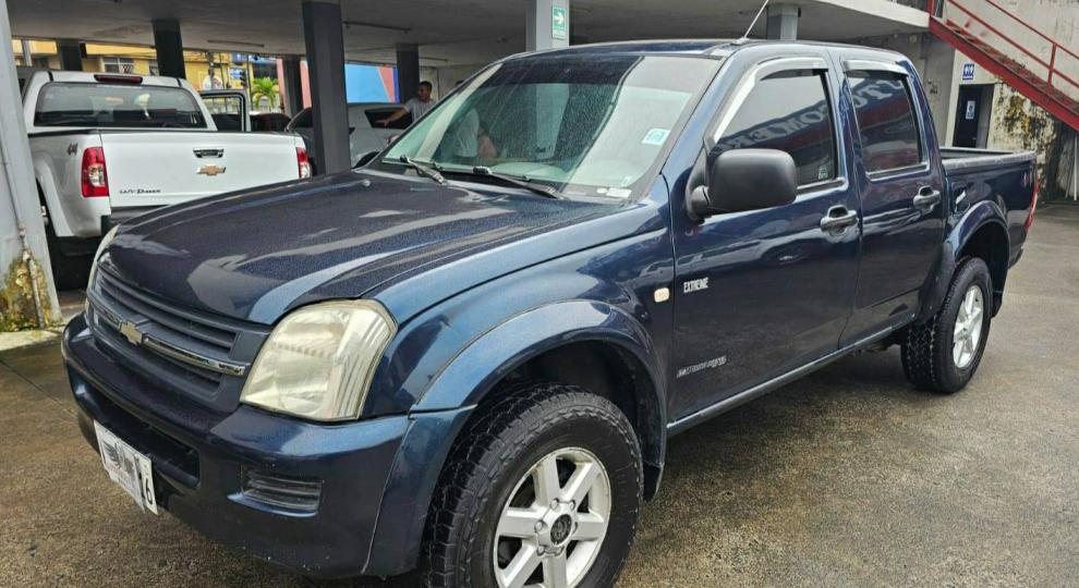 Chevrolet LUV D-MAX TM 3.0 4X4 DIESEL CD 2006 Quito