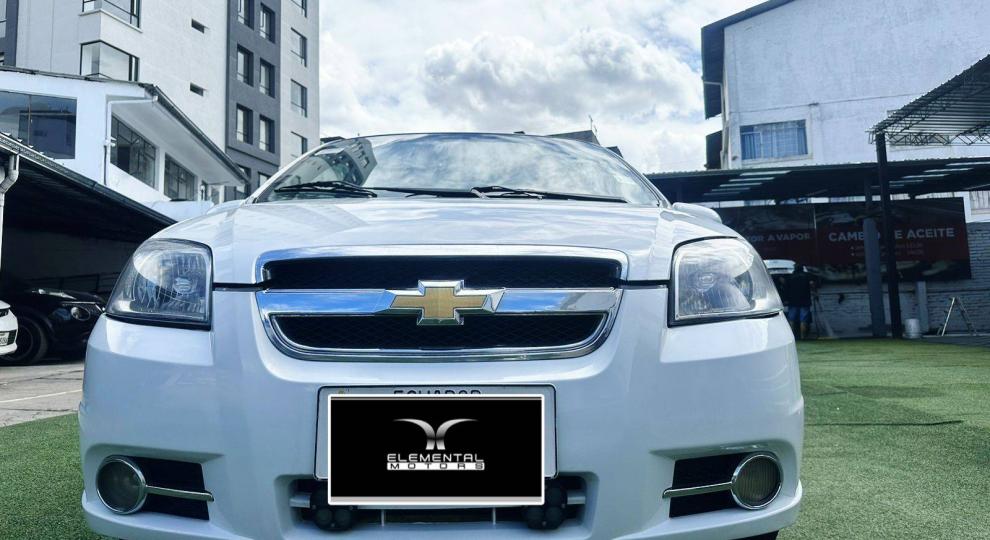 Chevrolet Aveo Emotion GLS 2017 Quito