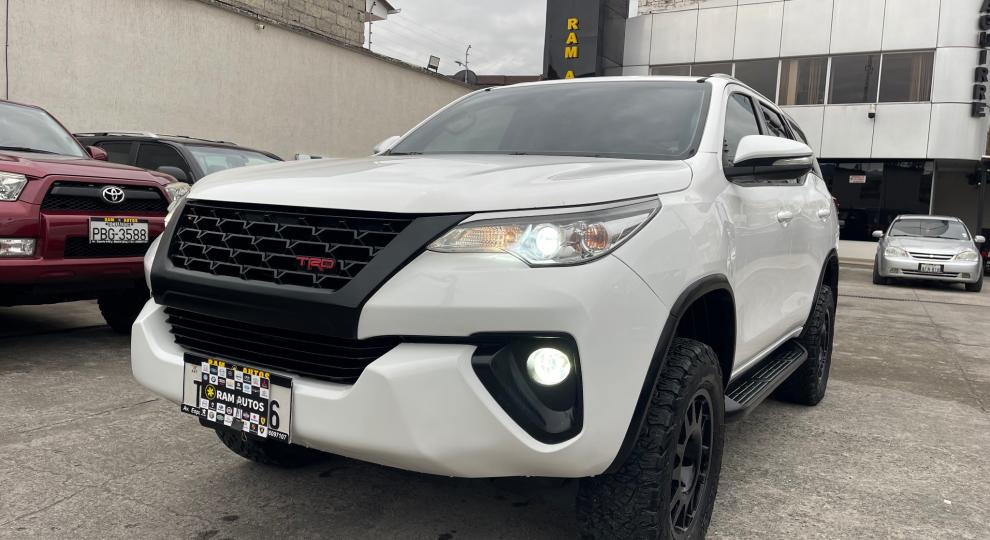 Toyota New Fortuner 2017 Cuenca