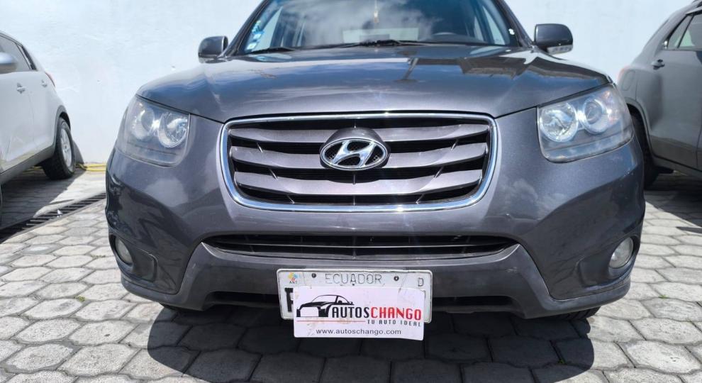 Hyundai Santa Fe 4x2 2011 Quito