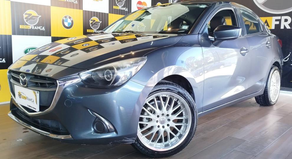 Mazda 2 2017 Quito