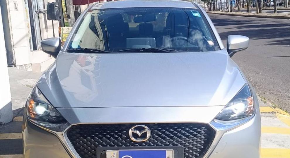 Mazda 2 2023 Quito