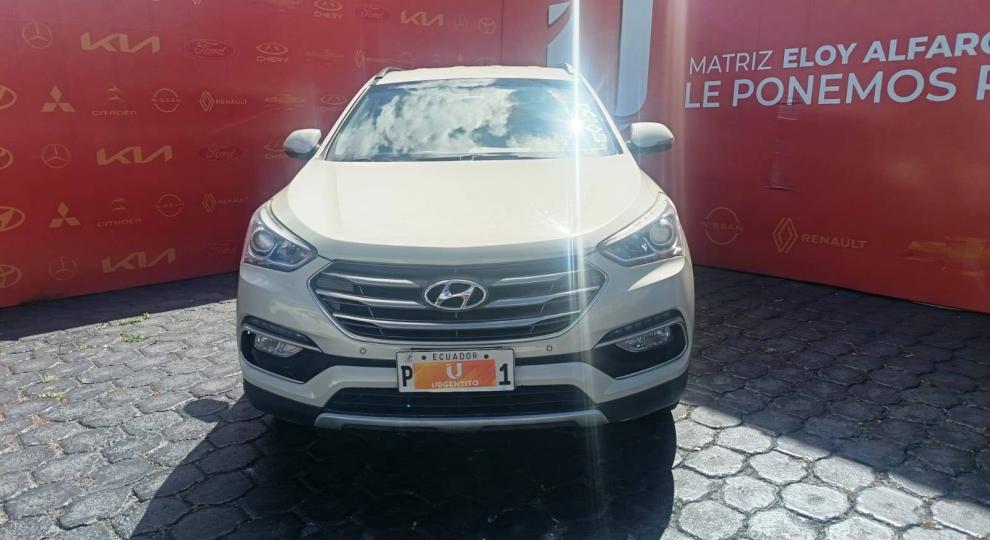 Hyundai Santa Fe 4x2 2017 Quito