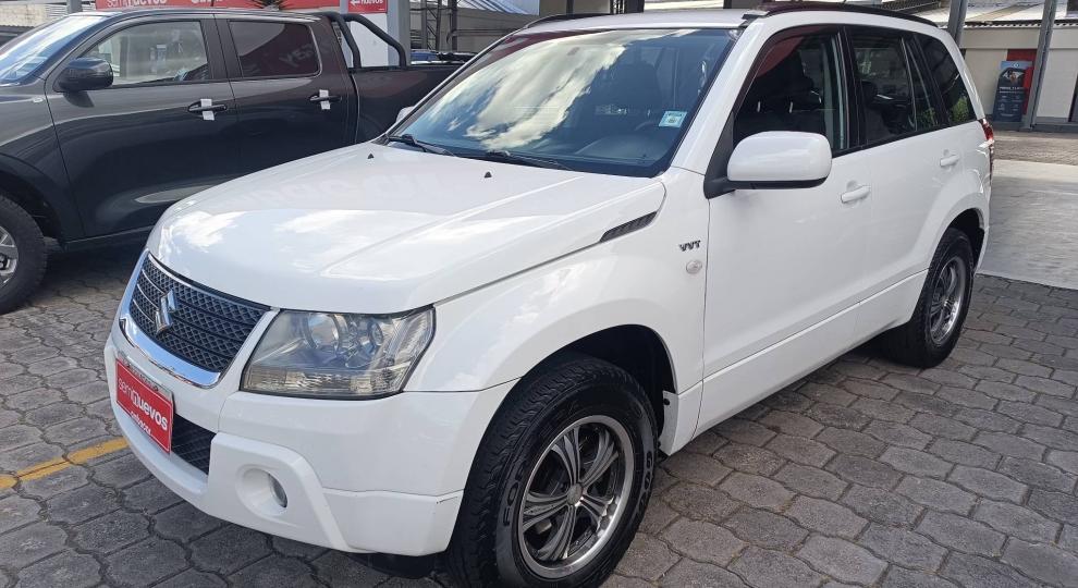 Suzuki Grand Vitara SZ 2.4 2014 Quito