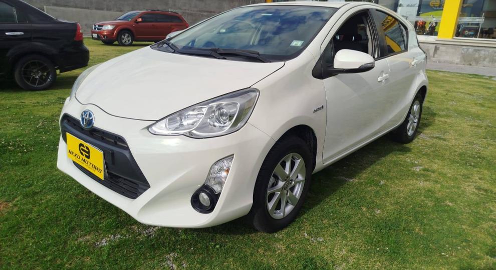 Toyota Prius C Sport 2017 Atuntaqui