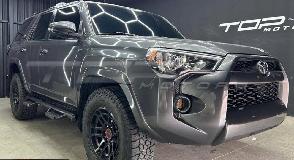 Toyota 4runner sr5 premium 2017 Quito