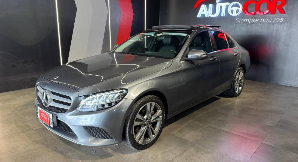 Mercedes Benz C200 2020 Quito