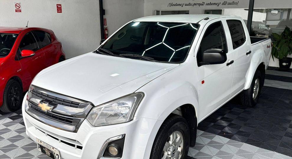 Chevrolet D-max Crdi 2.5 CD 4x4 TM Diesel 2023 Quito