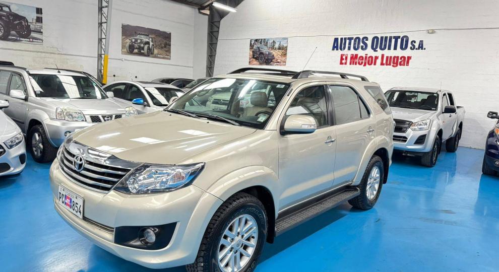 Toyota Fortuner 2016 Quito