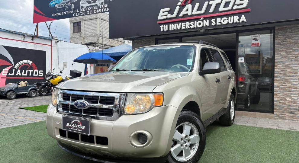 Ford ESCAPE XLS 2010 Quito