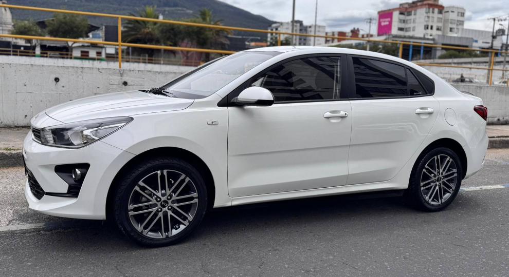 Kia Rio 2023 Quito