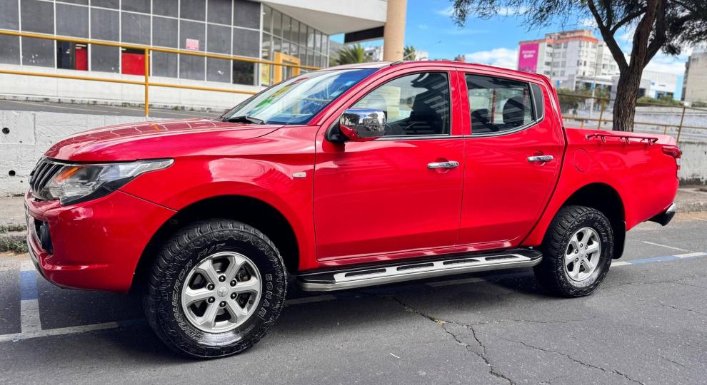 Mitsubishi L200 HIRIDER 2019 Quito