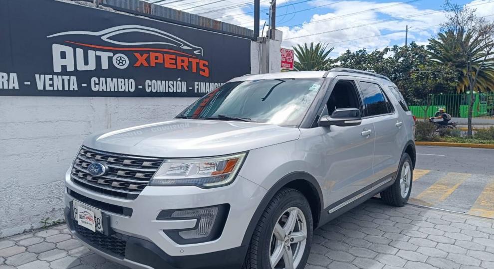 Ford Explorer XLT 2017 Quito