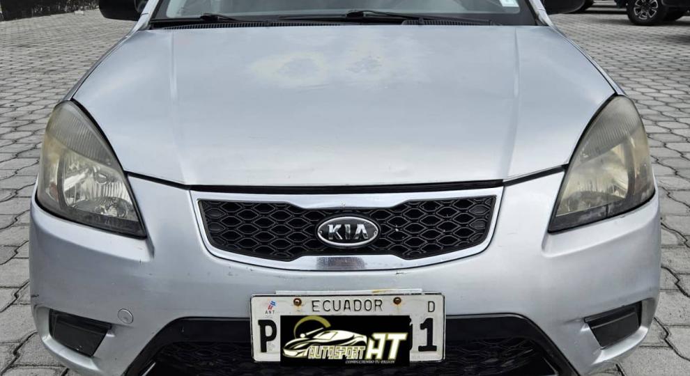 Kia RIO LX 2010 Quito