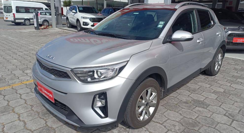 Kia Stonic LX 2023 Quito