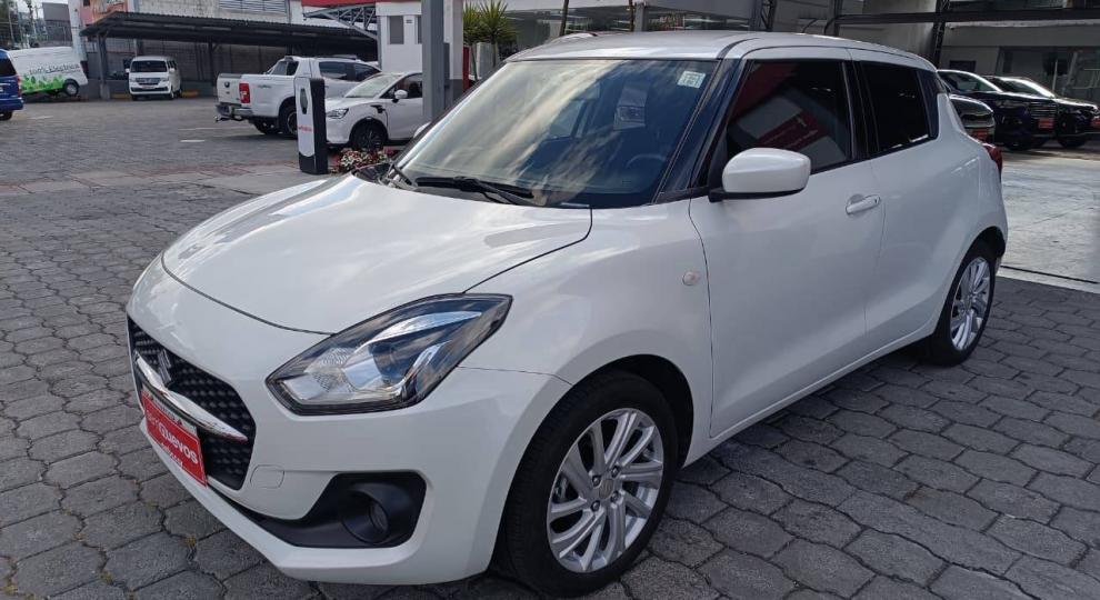Suzuki Swift 2023 Quito