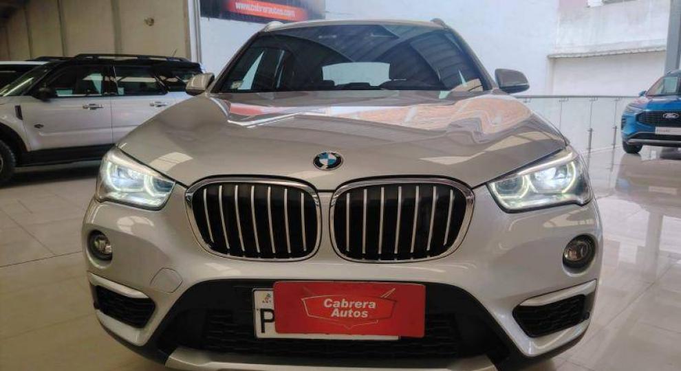 BMW iX1 xDrive30 2018 Quito