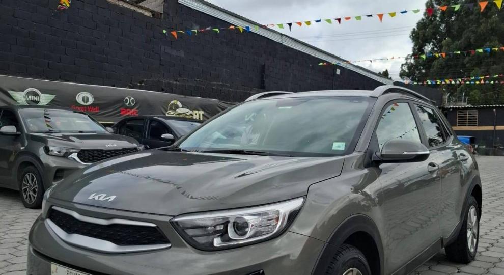 Kia Stonic LX 2023 Quito