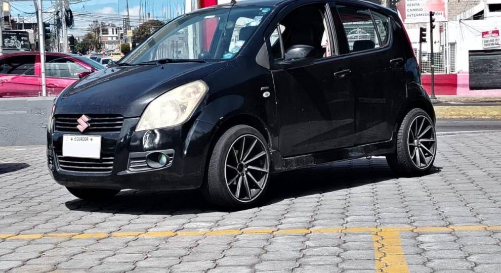 Suzuki Splash 2014 Quito